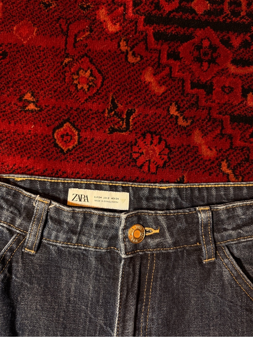 Zara Dark Wash Denim Jeans - barrel jeans - Picture 3 of 7